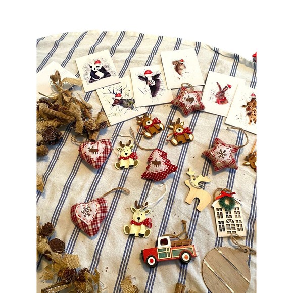 Rustic Primal Farmhouse Christmas Tree Ornaments Garland Cards Set 25 Piece - Picture 2 of 10